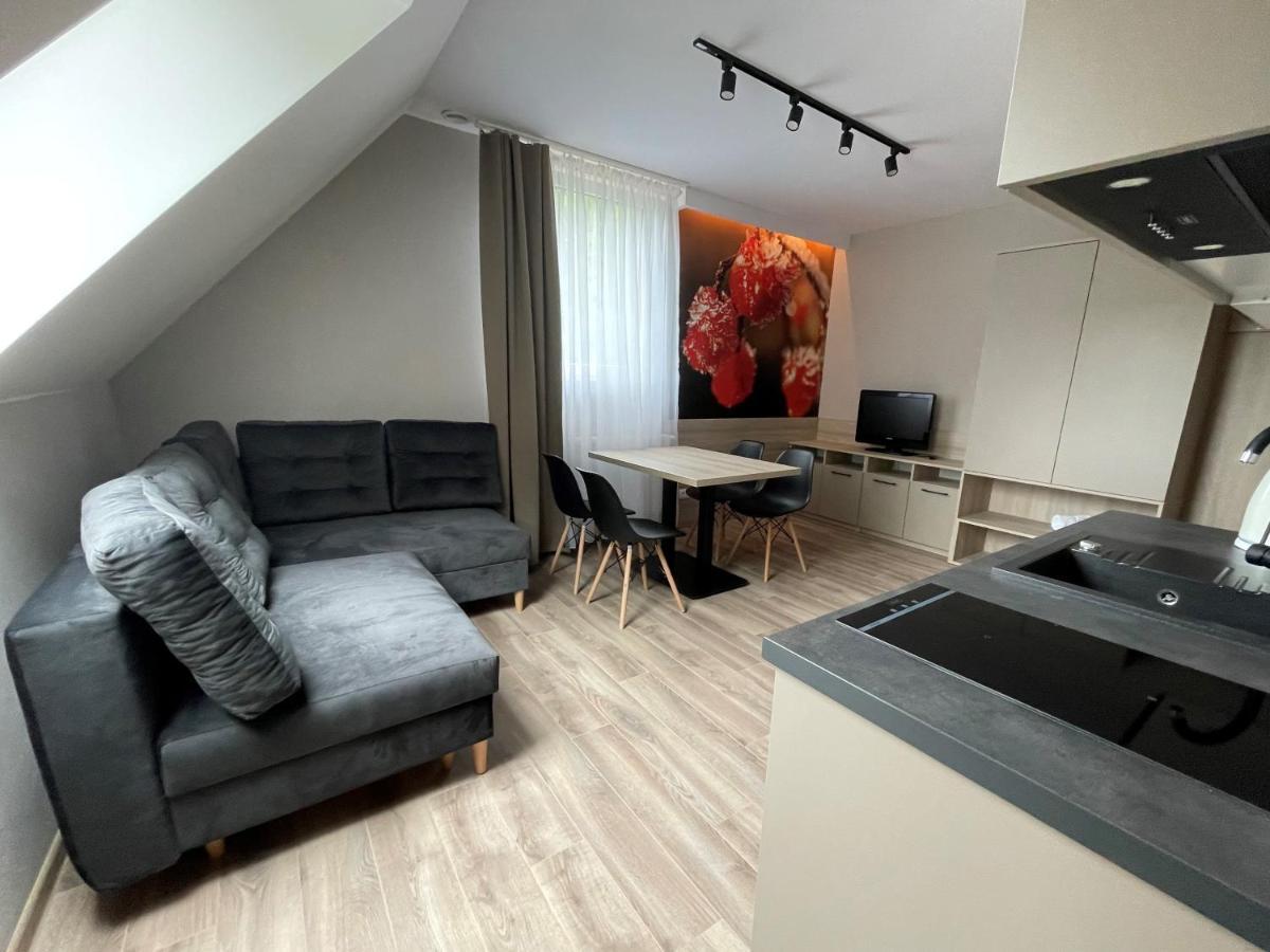Osrodek Wypoczynkowy Iskra Hotel Piwniczna-Zdroj Екстериор снимка