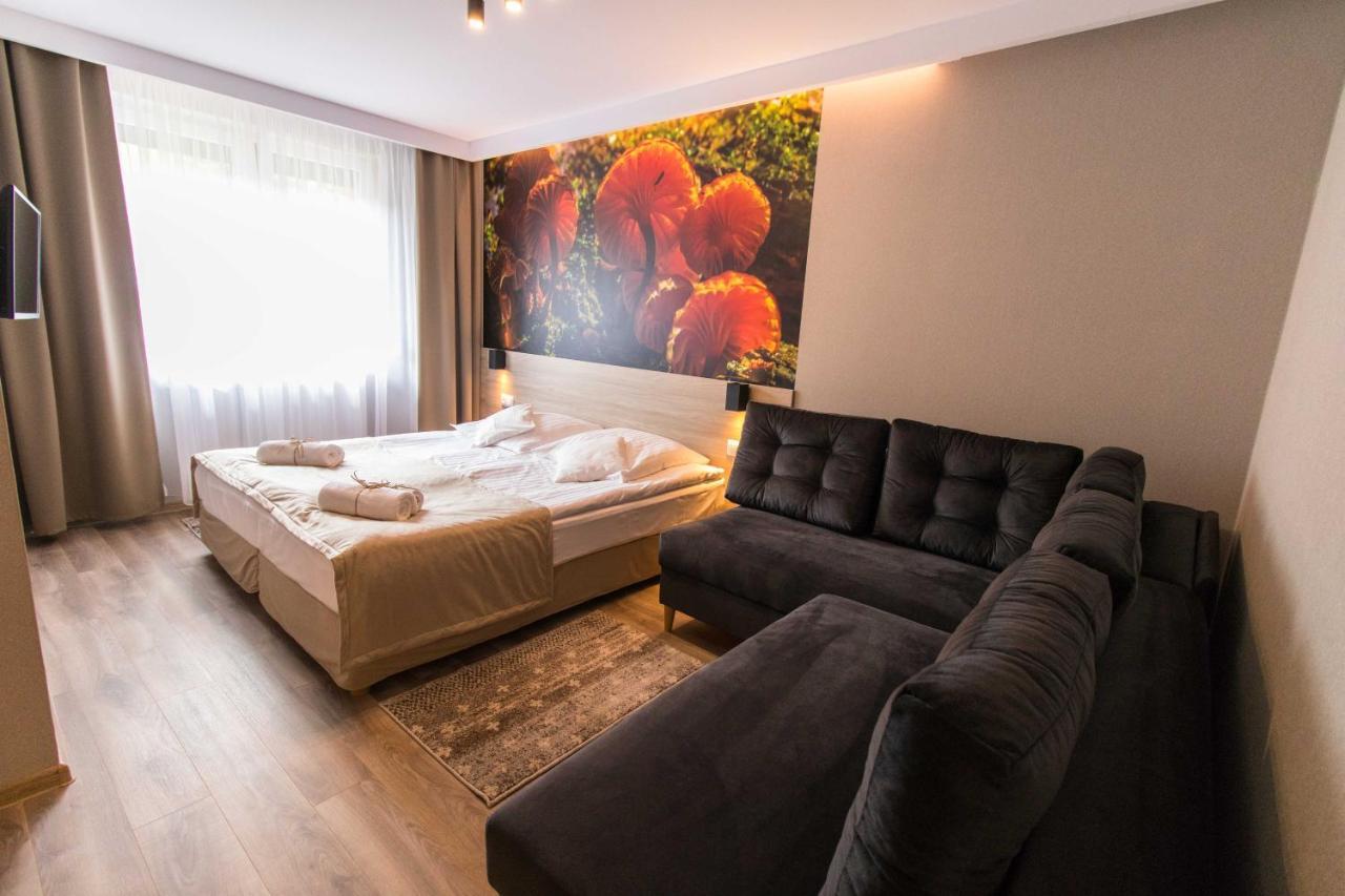 Osrodek Wypoczynkowy Iskra Hotel Piwniczna-Zdroj Екстериор снимка