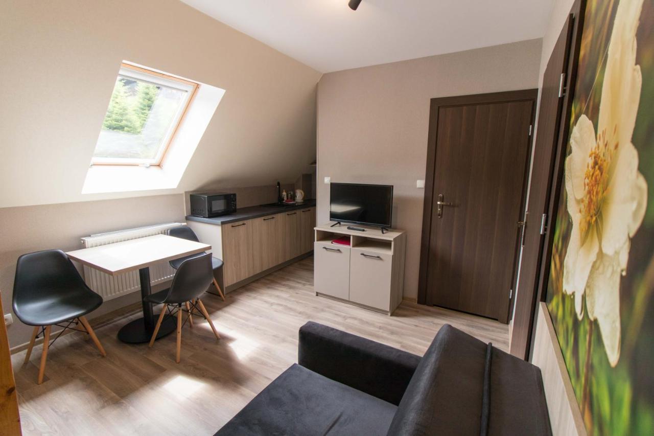 Osrodek Wypoczynkowy Iskra Hotel Piwniczna-Zdroj Екстериор снимка