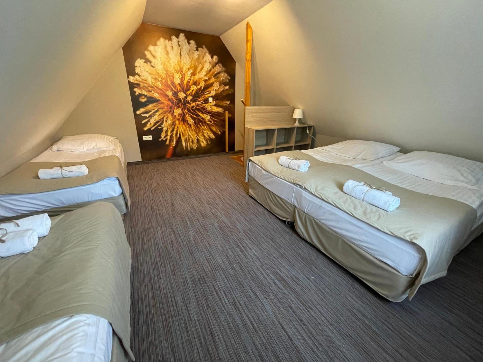 Osrodek Wypoczynkowy Iskra Hotel Piwniczna-Zdroj Стая снимка