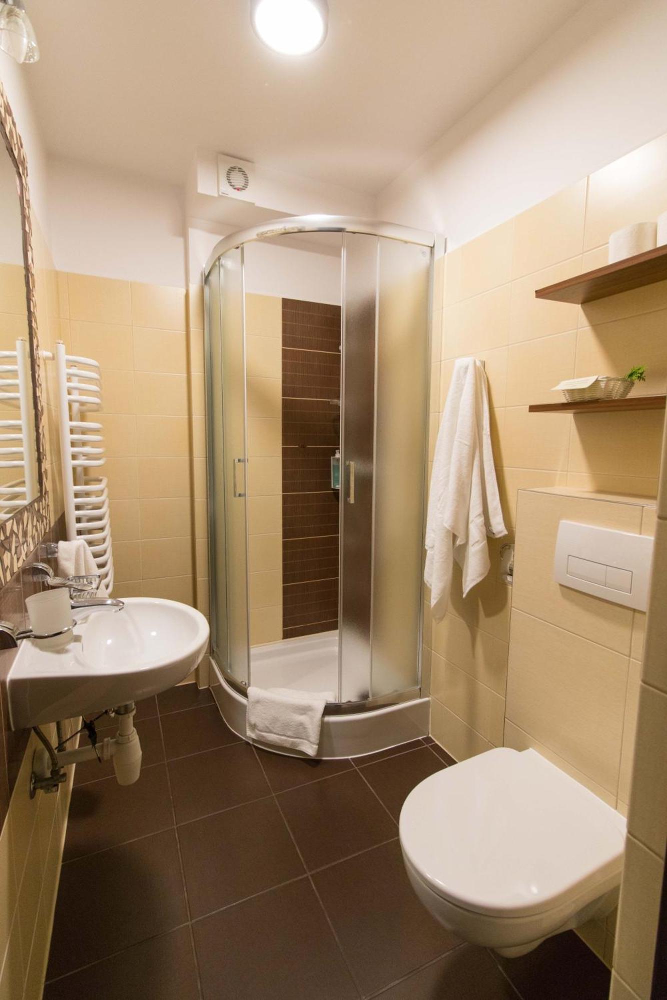 Osrodek Wypoczynkowy Iskra Hotel Piwniczna-Zdroj Стая снимка
