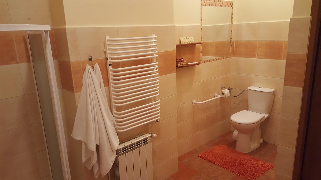 Osrodek Wypoczynkowy Iskra Hotel Piwniczna-Zdroj Екстериор снимка