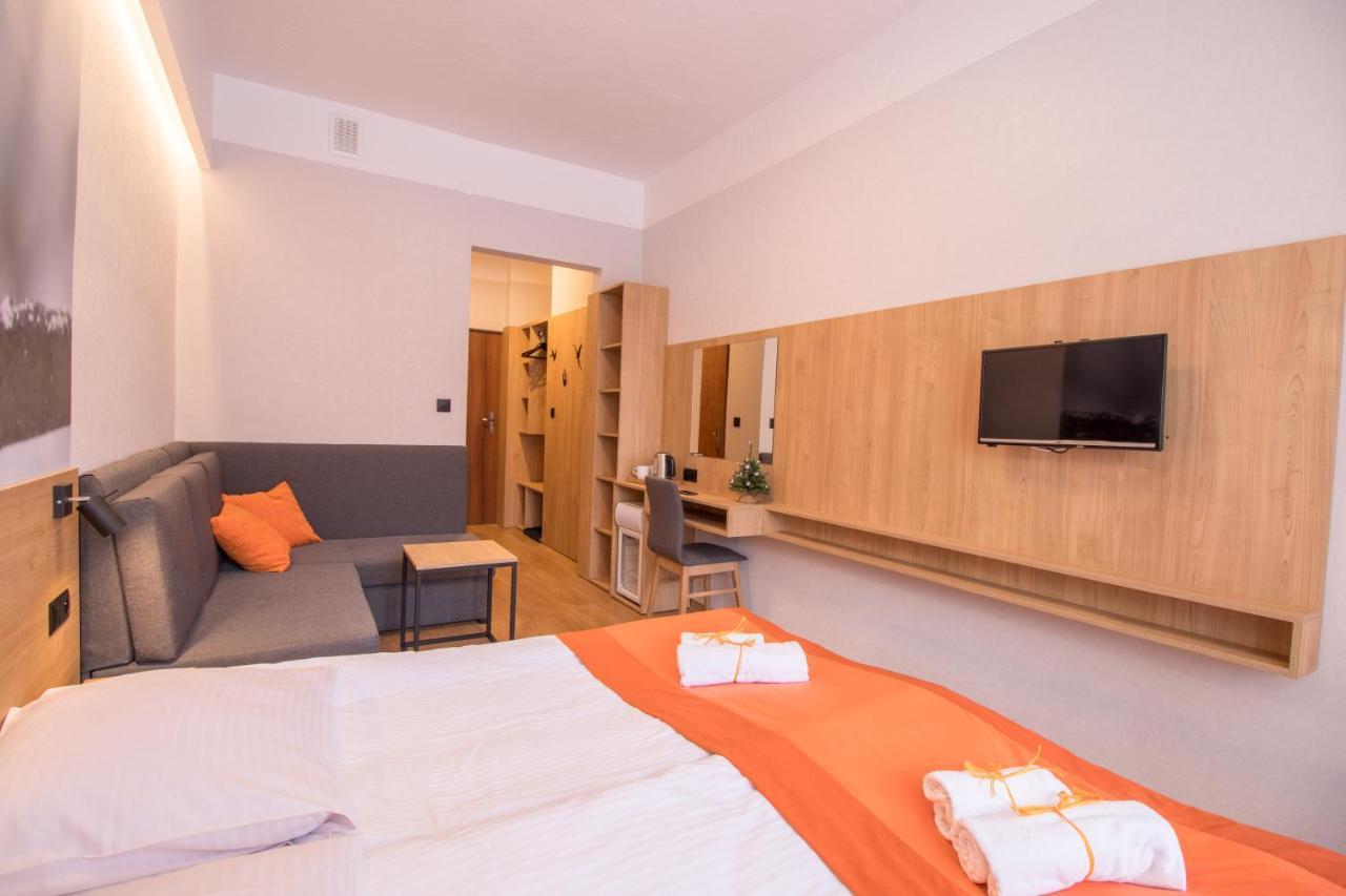 Osrodek Wypoczynkowy Iskra Hotel Piwniczna-Zdroj Екстериор снимка